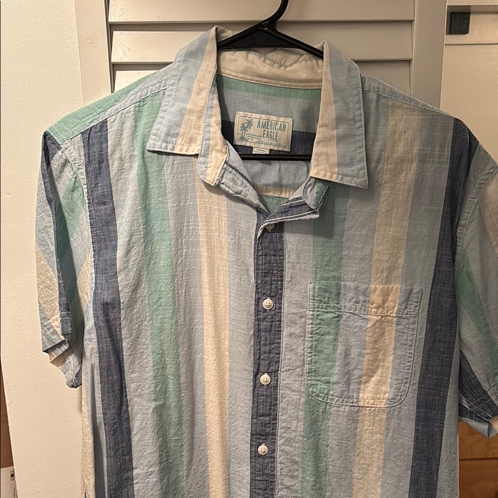 American Eagle Outfitters Casual Button Down Shirt Blue Green